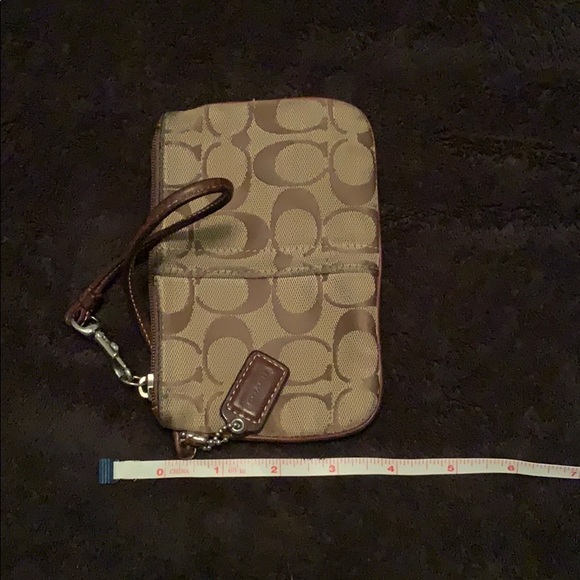 Coach Wristlet - Picture 4 of 4